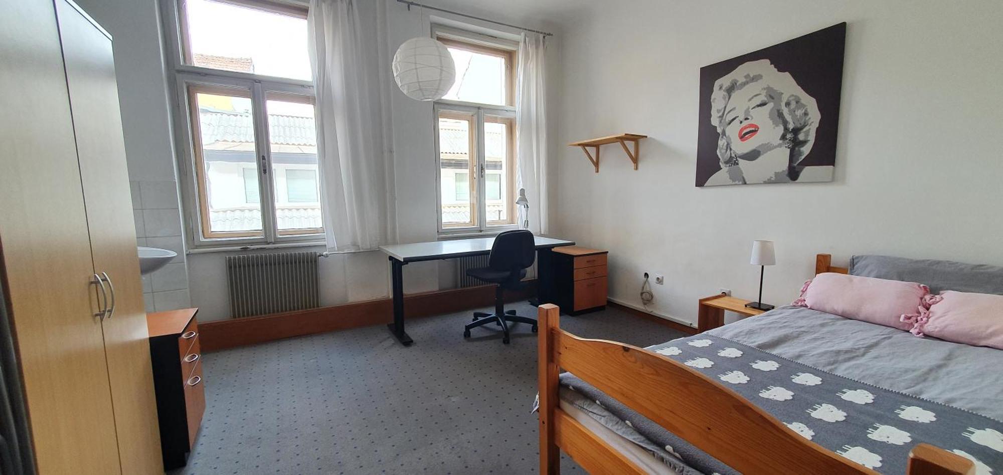 Guest house Central